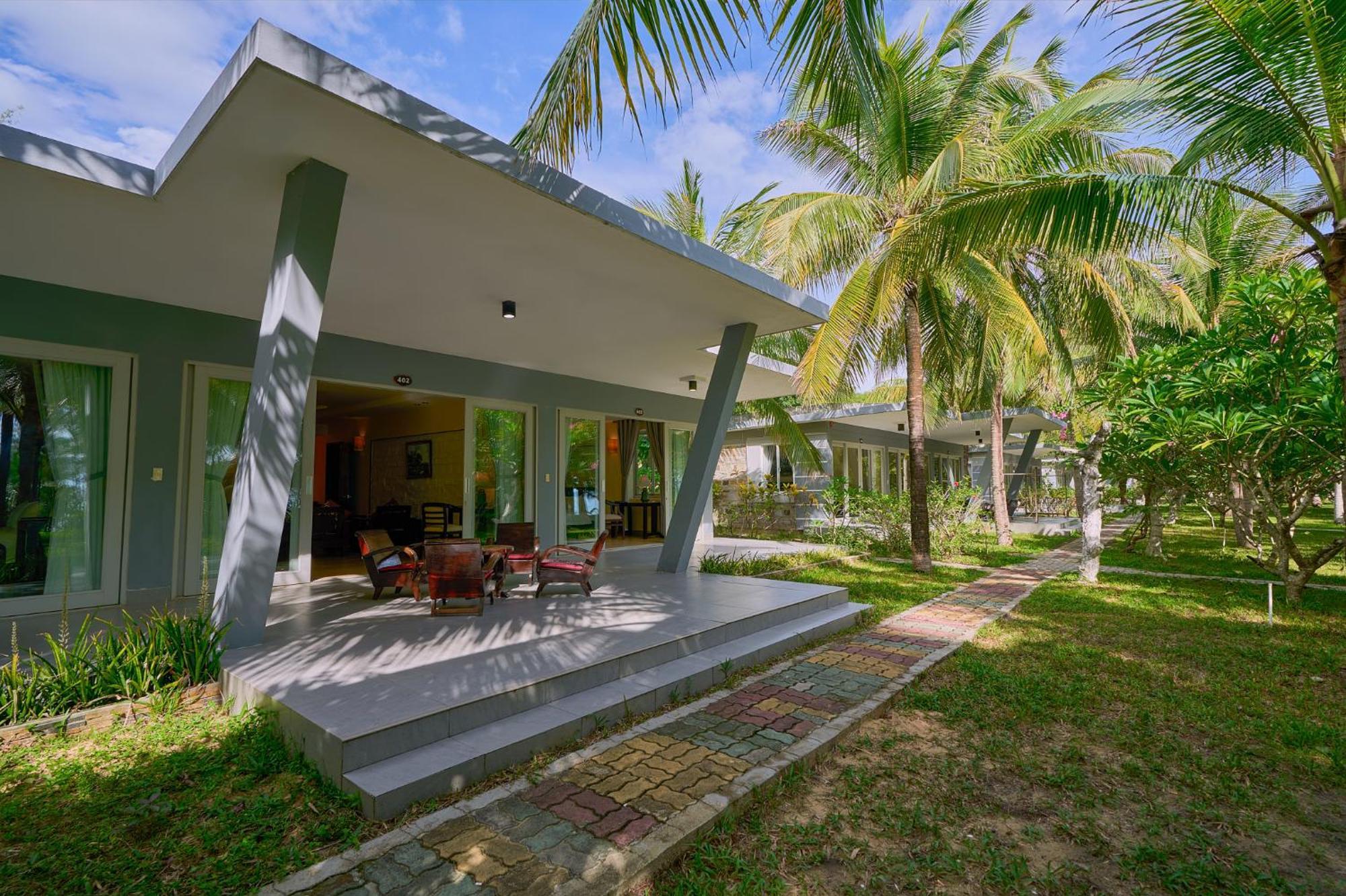 Lang Co Beach Resort Buitenkant foto
